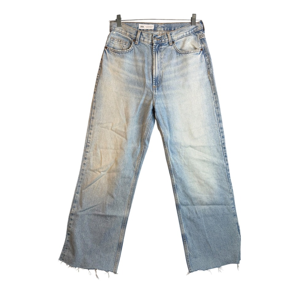 Zara Women Light Wash High Waisted Wide Leg Jeans Raw Hem Size 10 42
